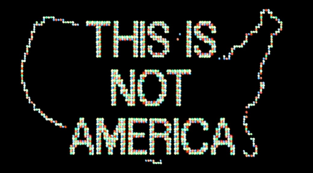 Dieser Screenshot zeigt eine Karte mit den Umrissen von Nordamerika. Darüber steht der Text "This is not America".